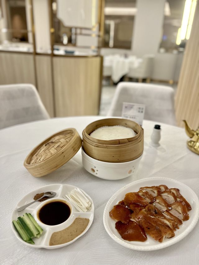 《鴨大哥》酥香片皮鴨