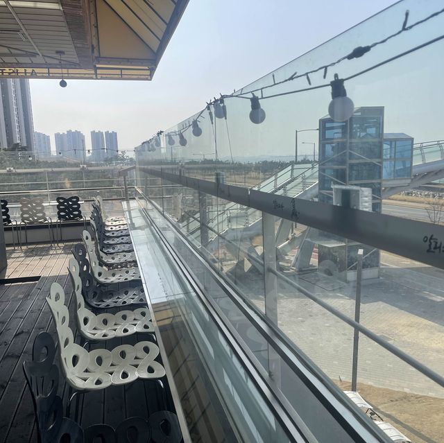 아프리카의 숭고한 별을 만나러 “ALI STAR”☕️