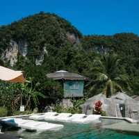 นอนวิลล่าสุดหรู บนเกาะยาวน้อย thee house villa