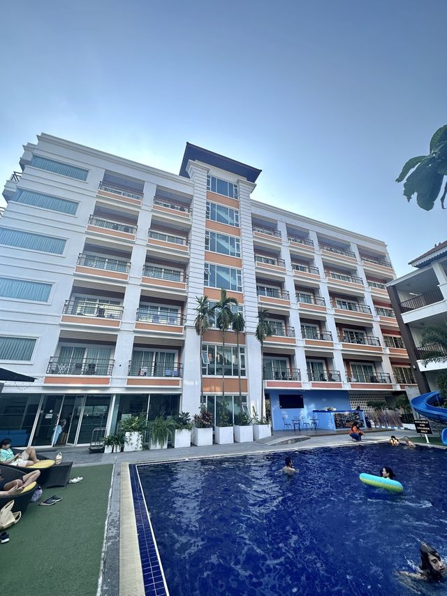 Review FX Hotel Pattaya 