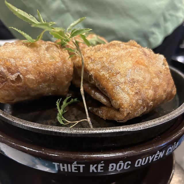 胡志明市的正宗河內烤肉片