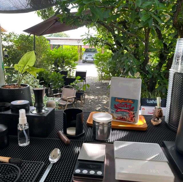Bannpheun moka pot คาเฟ่ ร้านกาแฟชิคๆที่อยากแนะนำ