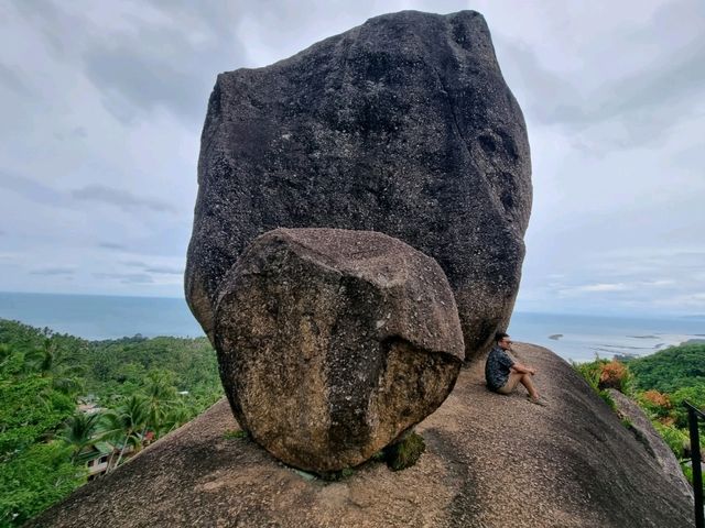 Overlap stone naturally เกาะสมุย