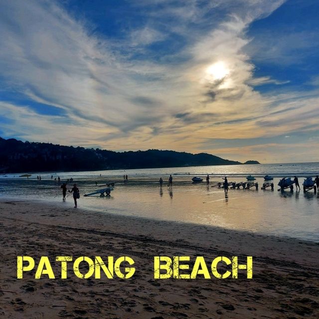 หาดป่าตอง หาดที่ไม่เคยหลับไหล 