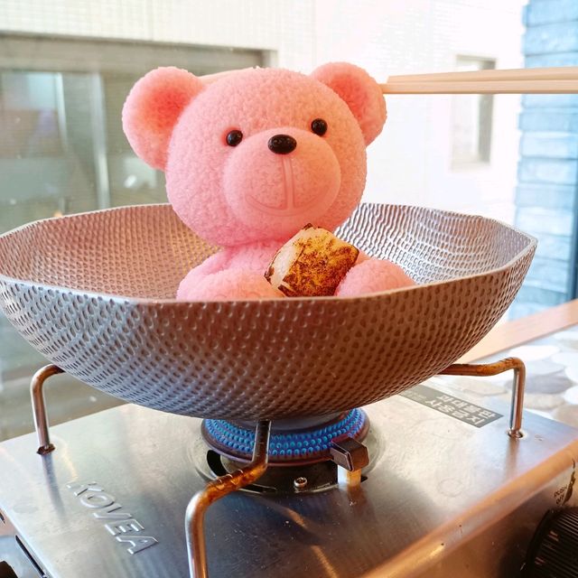 涉谷人氣打卡餐廳~🐻熊仔浸溫泉一人火鍋