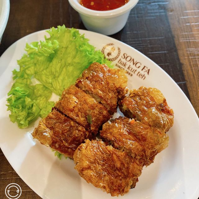 新加坡米芝蓮餐廳🍴松發肉骨茶🫕香濃胡椒味👍🏻