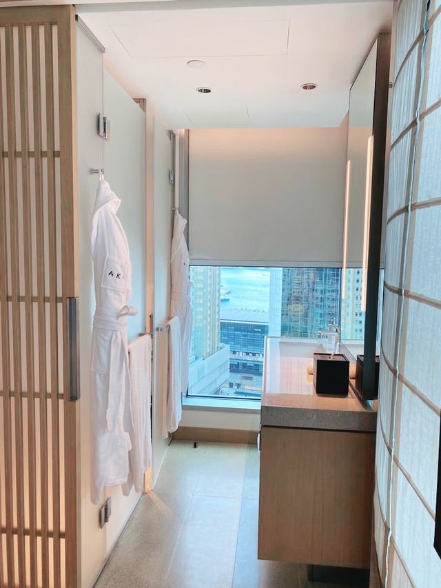 令人印象深刻的五星級服務態度 - AKI 香港明怡美憬閣精選酒店