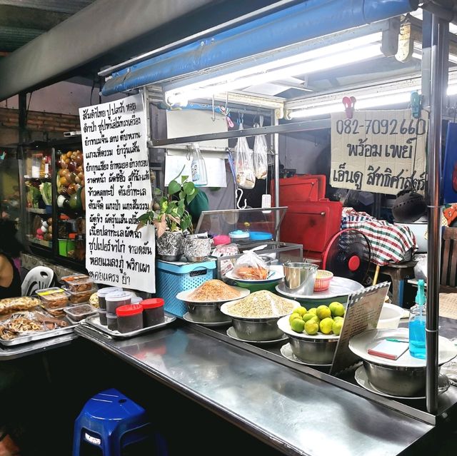 ร้านเอ็นดู ร้านอาหารทะเลตามสั่ง อร่อย ราคาประหยัด 