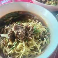 ร้านก๋วยเตี๋ยวป้าหรั่ง