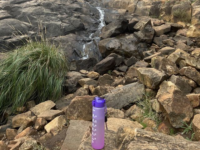 Skycrapers from afar!😎#minihikingLesmurdie🤓