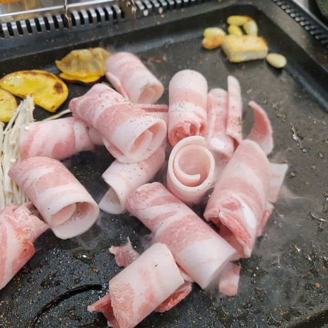 대전의 인기 대패삼겹살 맛집 제이포크 명품대패 
