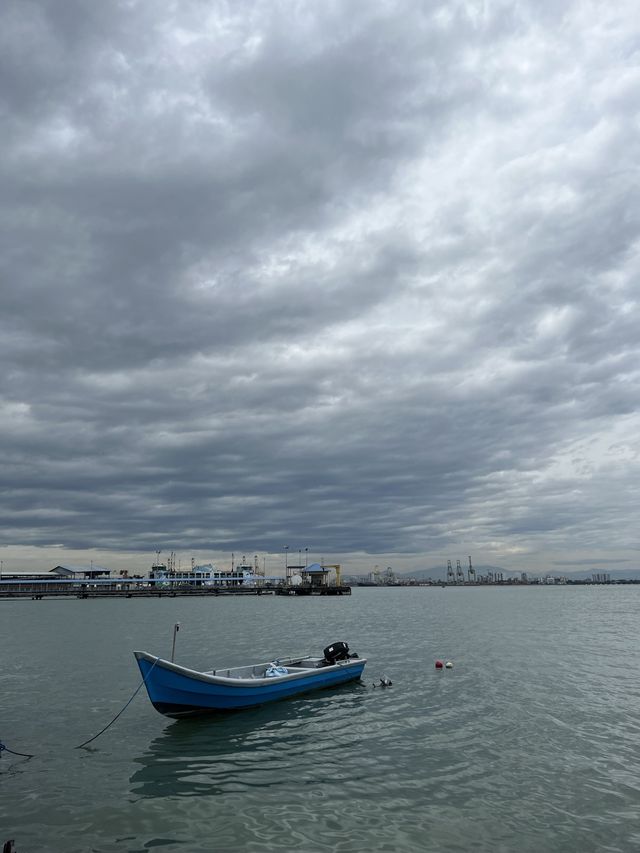 เดินเล่นชิวๆ ที่ Chew Jetty