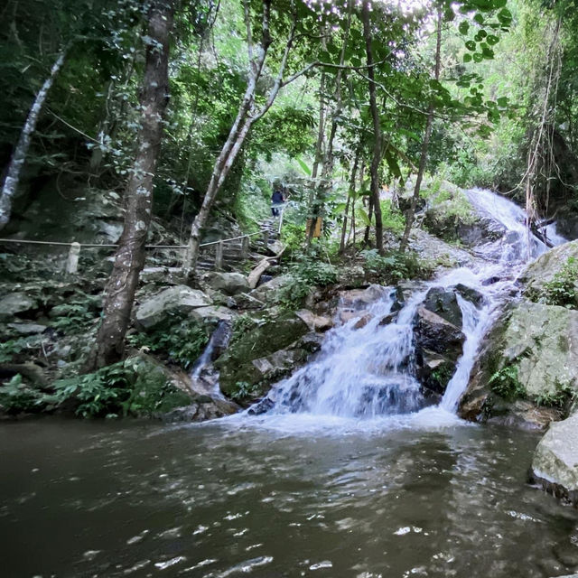 Mae Khampong waterfall