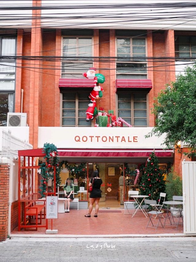 Qottontale คาเฟ่อิฐส้ม ย่านเพลินจิต ถ่ายรูปเก๋มาก