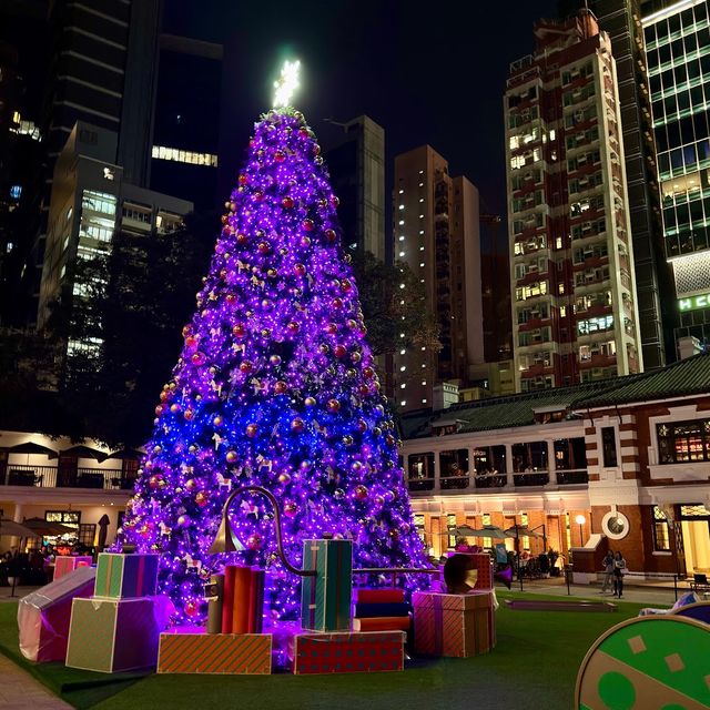 聖誕樹🎄大館-古蹟及藝術館 Tai Kwun 聖誕樹🎄大館-古蹟及藝術館 Tai Kwun