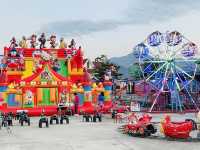 A vibrant weekend spectacle