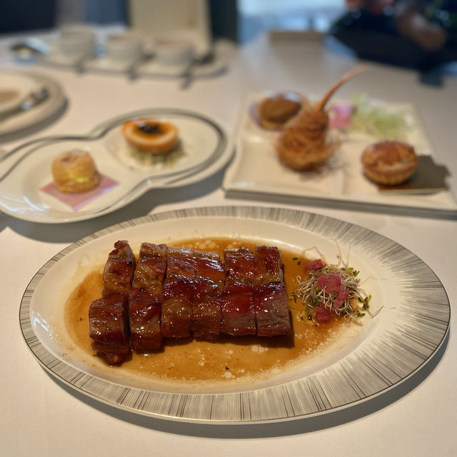 米芝蓮二星點心午餐