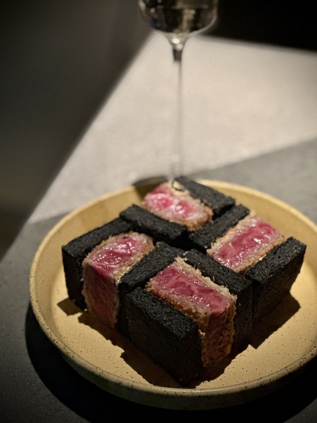 藝術摩登居酒屋𝐀𝐎𝐀𝐎 中環打卡新餐廳