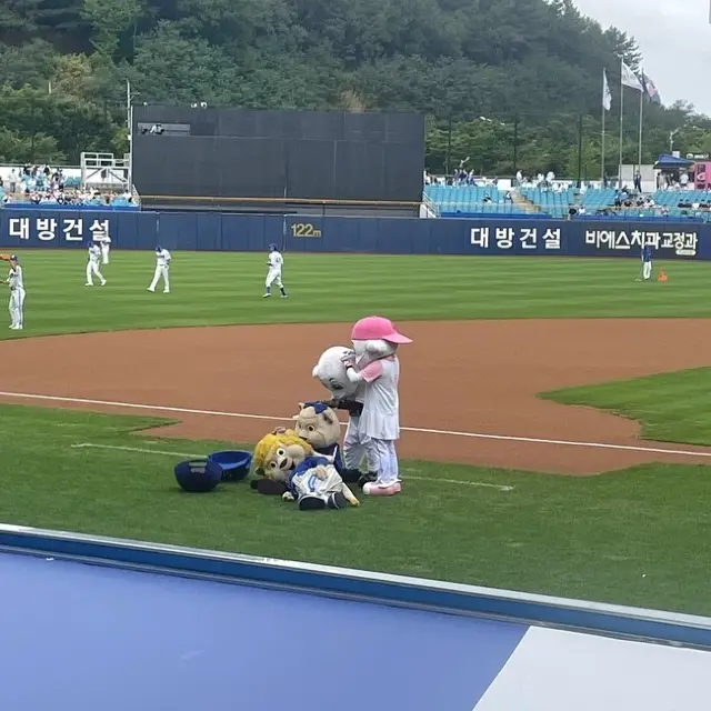 봄 하면 야구! 야구 좋아하시는 분~⚾️🧢