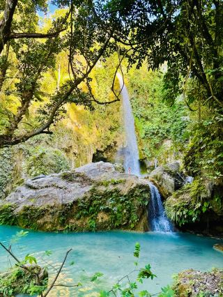 Inambakan Falls