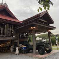 นั่งจิบกาแฟ ที่บ้านแวคาเฟ่