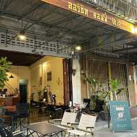 คาเฟ่บ้านๆ ที่ไม่บ้าน orbit coffee