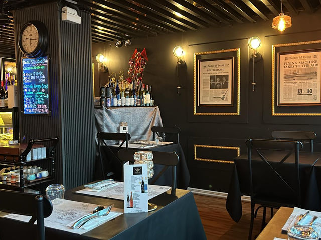 【沙漠中的綠洲】我的周末小驚喜➡️ House000 Bistro 【沙漠中的綠洲】我的周末小驚喜➡️ House000 Bistro