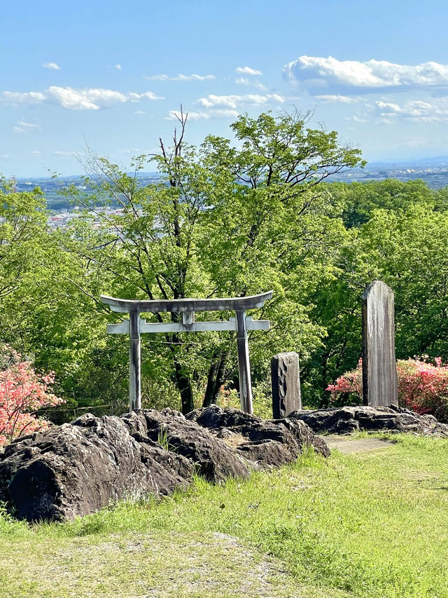 【男浅間神社/栃木県】足利富士を登れば、待つ絶景