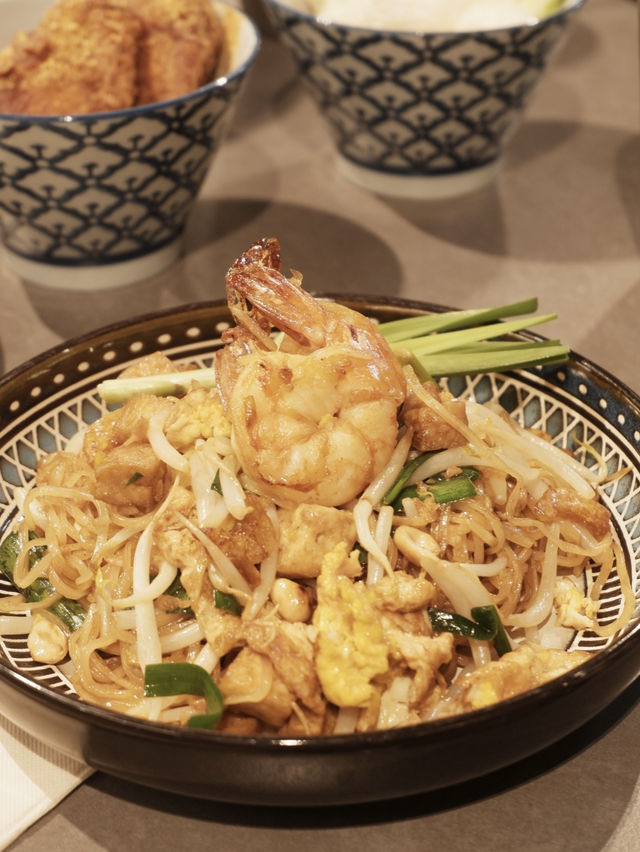 商場地庫食堂，必吃超濃和牛船麵