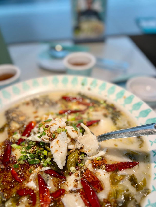 又心思思想食酸菜魚～就諗起姚姚酸菜魚🐟～