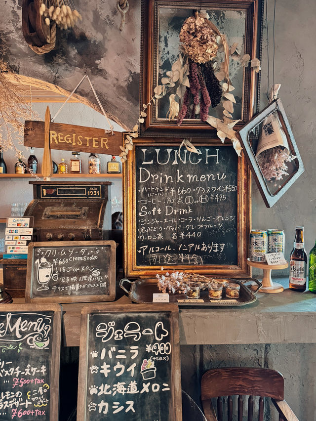 【長野】まるでジブリのような世界観！長野のお洒落カフェ☕️猫町迎賓館