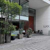 โรงแรม LUXX XL Langsuan