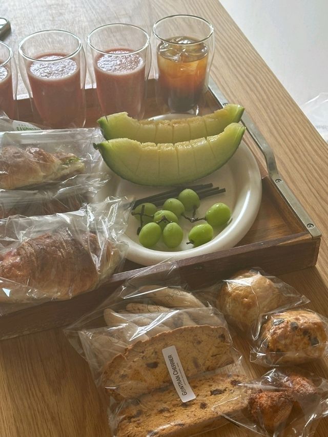 창밖만 보고있어도 힐링 되는 숙소, 거제 “지평집”