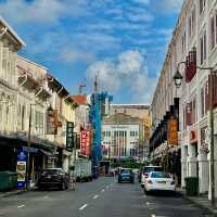 Vibrant Charm of Mosque Street