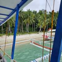 Island Hopping in Port Barton 