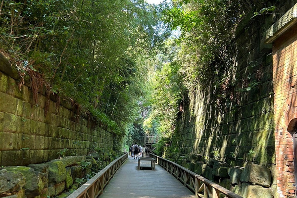 猿島】旧日本軍の要塞 趣を残す無人島 | Trip.com 横須賀