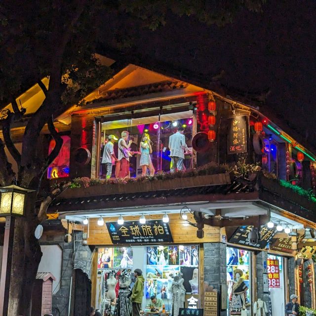 Great Vibes at Lijiang Ancient Town