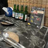ใครชอบเนื้อ ต้องร้าน *เสือเป็นสัตว์กินเนื้อ*