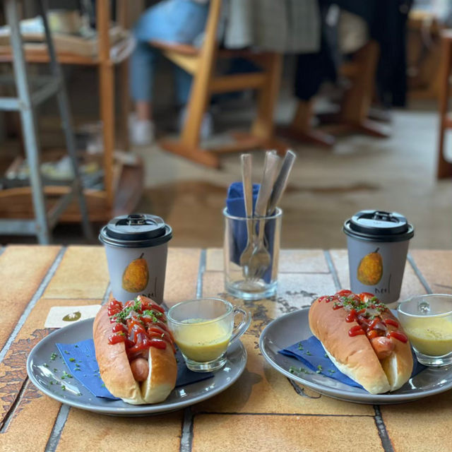 【東京・原宿】住宅街の中にひっそりとある一軒家のカフェ☕️🍐
