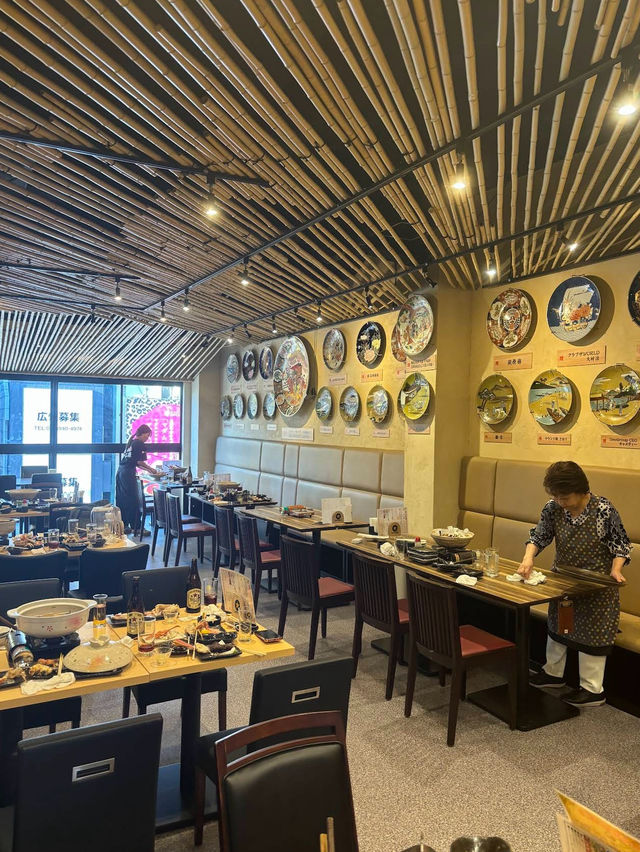 Osaka Kanigen ร้านบุฟเฟ่ต์ปูโดทงโบริ