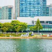Modern Green Oasis at Songdo Central Park