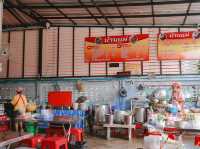 ก๋วยเตี๋ยวบ้านแม่ หมูตุ๋นเนื้อตุ๋น ปราจีนบุรี