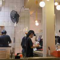 มีเดียมนมสด - ร้านนมเปิดใหม่ย่านเมืองเก่าอุบล