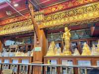 กราบหลวงพ่อโต วัดบางพลีใหญ่ใน
