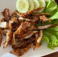ครัวป๋าเสวก ร้านเด็ดหัวกุญแจ