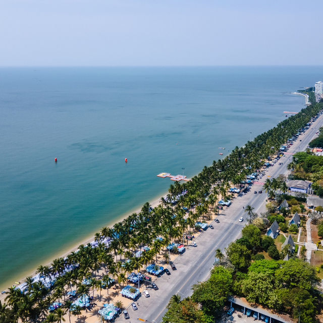 🌊ทะเลสุดฮิตในช่วงนี้! ใกล้ๆ แค่บางแสน