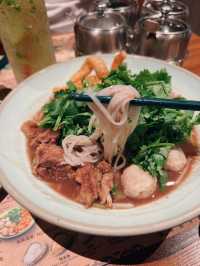 旺角地道泰菜船麵🇹🇭寶泰船麵 (旺角)🥢