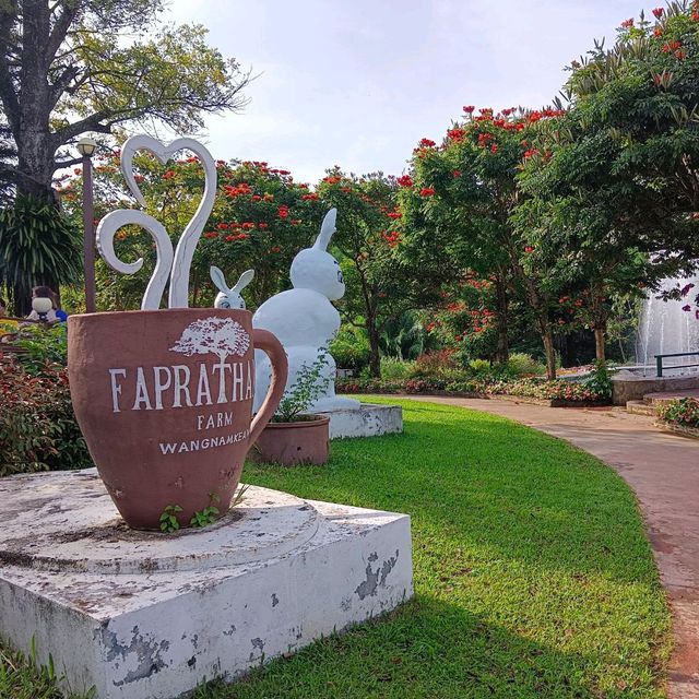 Flora Park สวนดอกไม้ วังน้ำเขียว