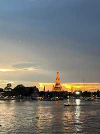หอสมุทร “ร้านอาหารไทย ติดริมน้ำเจ้าพระยา“🍴