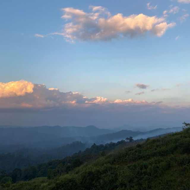 Ker Lee Glow - เกอลีโกล 🍃⛰️ 